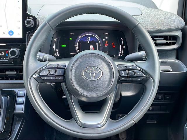 シエンタ ハイブリッドＺ　禁煙車　１０．５型ＤＰオーディオ　フルセグＴＶ　Ｂカメラ　全方位　シートヒーター　ステリアングヒーター　革巻きステアリング　コーナーセンサー　追従型クルコン　　レーンキープＡ　両側電動　ＥＴＣ　ＬＥＤ（28枚目）