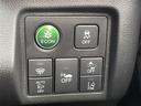 ヴェゼル ハイブリッド　禁煙車　純正８インチナビ　バックカメラ　追従型クルコン　ＬＥＤヘッドライト　ハーフレザーシート　前席シートヒーター　純正１８インチアルミ　アイドリングストップ　オートブレーキホールド　電子パーキング（4枚目）