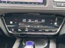 ハイブリッド　禁煙車　純正８インチナビ　バックカメラ　追従型クルコン　ＬＥＤヘッドライト　ハーフレザーシート　前席シートヒーター　純正１８インチアルミ　アイドリングストップ　オートブレーキホールド　電子パーキング（17枚目）
