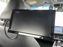 ハイブリッド　禁煙車　純正８インチナビ　バックカメラ　追従型クルコン　ＬＥＤヘッドライト　ハーフレザーシート　前席シートヒーター　純正１８インチアルミ　アイドリングストップ　オートブレーキホールド　電子パーキング（29枚目）