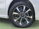 コーディネートスタイル　禁煙車　純正９型ナビ　全方位カメラ　両側パワスラ　ホンダセンシング　レーンキープ　レーダークルコン　ハーフレザーシート　シートヒーター　ロールサンシェード　ＬＥＤオートヘッドライト　ＥＴＣ　スペアキー（40枚目）