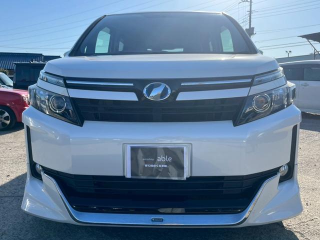 ヴォクシー ハイブリッドV(2枚目)