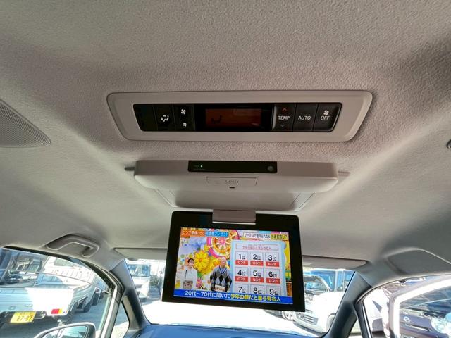 ヴォクシー ハイブリッドV(6枚目)