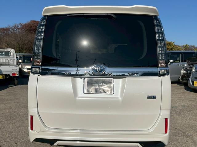 ヴォクシー ハイブリッドV(9枚目)