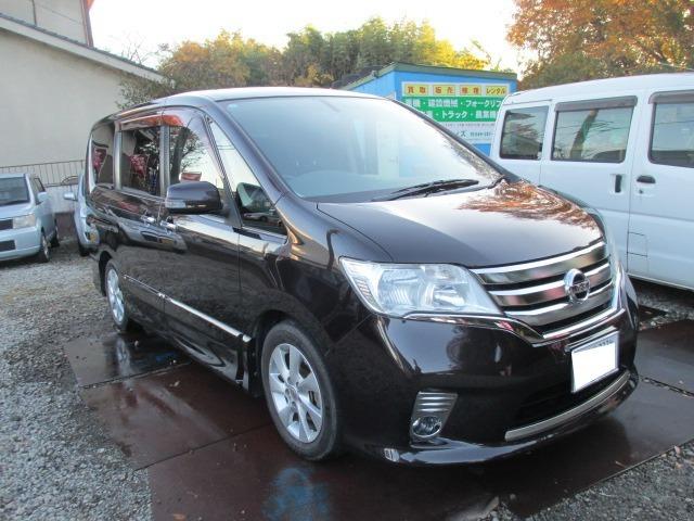 セレナ ハイウェイスター　Ｖセレクション　ナビゲーション／バックカメラ／両側電動スライドドア／ＥＴＣ／電動格納ドアミラー／クルーズコン／ロール／キーレスエントリーキー／フォグランプ／盗難防止装置／横滑り防止装置／頸部衝撃緩和ヘッドレスト（20枚目）