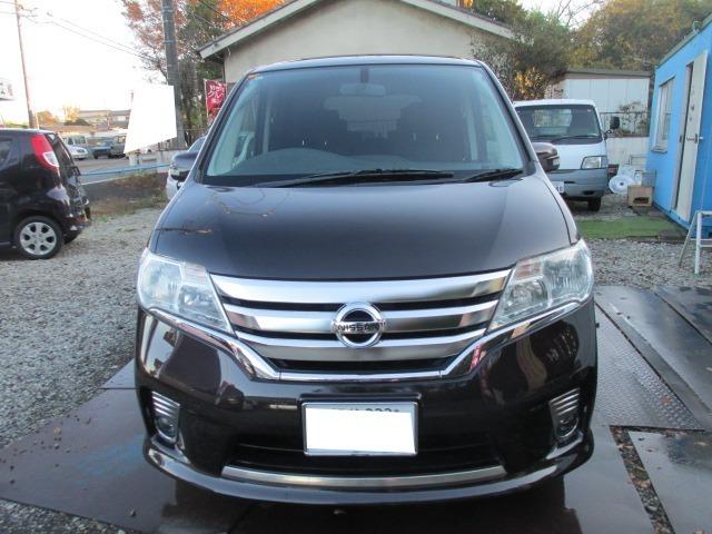 セレナ ハイウェイスター　Ｖセレクション　ナビゲーション／バックカメラ／両側電動スライドドア／ＥＴＣ／電動格納ドアミラー／クルーズコン／ロール／キーレスエントリーキー／フォグランプ／盗難防止装置／横滑り防止装置／頸部衝撃緩和ヘッドレスト（24枚目）