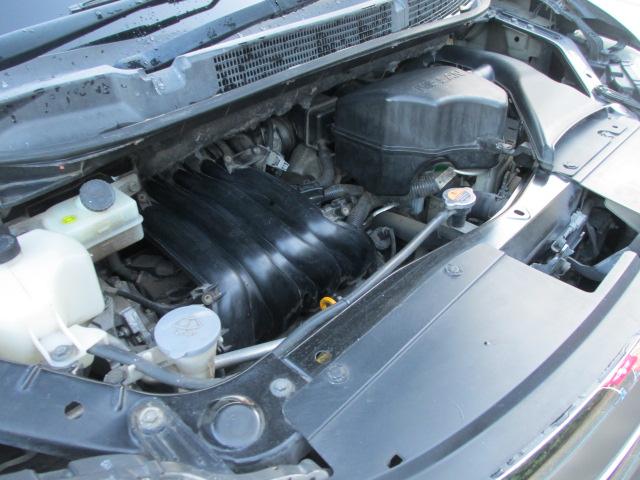 セレナ ハイウェイスター　Ｖセレクション　ナビゲーション／バックカメラ／両側電動スライドドア／ＥＴＣ／電動格納ドアミラー／クルーズコン／ロール／キーレスエントリーキー／フォグランプ／盗難防止装置／横滑り防止装置／頸部衝撃緩和ヘッドレスト（27枚目）