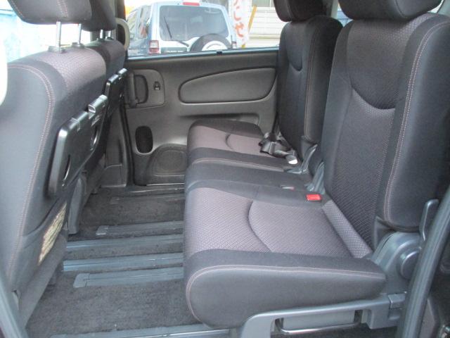 セレナ ハイウェイスター　Ｖセレクション　ナビゲーション／バックカメラ／両側電動スライドドア／ＥＴＣ／電動格納ドアミラー／クルーズコン／ロール／キーレスエントリーキー／フォグランプ／盗難防止装置／横滑り防止装置／頸部衝撃緩和ヘッドレスト（37枚目）