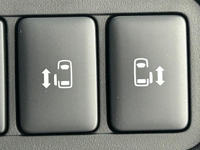 デリカＤ：５ ブラックエディション　登録済未使用車・ブラックエディション　４ＷＤ　・ｅ－Ａｓｓｉｓｔ・オリジナルナビ取付パッケージ＋リアモニター取付ＰＫＧ・ＡＬＰＩＮＥ　Ｄ：５専用１１型ナビゲーション・ＡＬＰＩＮＥ１２．８型後席モニター（11枚目）