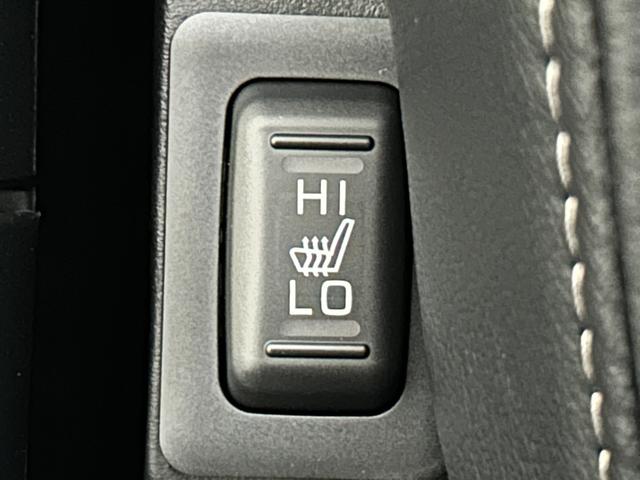 デリカＤ：５ ブラックエディション　登録済未使用車・ブラックエディション　４ＷＤ　・ｅ－Ａｓｓｉｓｔ・オリジナルナビ取付パッケージ＋リアモニター取付ＰＫＧ・ＡＬＰＩＮＥ　Ｄ：５専用１１型ナビゲーション・ＡＬＰＩＮＥ１２．８型後席モニター（13枚目）