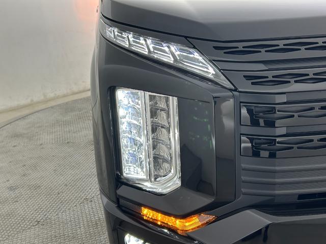 デリカＤ：５ ブラックエディション　登録済未使用車・ブラックエディション　４ＷＤ　・ｅ－Ａｓｓｉｓｔ・オリジナルナビ取付パッケージ＋リアモニター取付ＰＫＧ・ＡＬＰＩＮＥ　Ｄ：５専用１１型ナビゲーション・ＡＬＰＩＮＥ１２．８型後席モニター（19枚目）