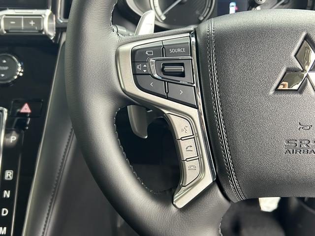 デリカＤ：５ ブラックエディション　登録済未使用車・ブラックエディション　４ＷＤ　・ｅ－Ａｓｓｉｓｔ・オリジナルナビ取付パッケージ＋リアモニター取付ＰＫＧ・ＡＬＰＩＮＥ　Ｄ：５専用１１型ナビゲーション・ＡＬＰＩＮＥ１２．８型後席モニター（36枚目）