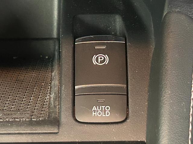 キックス Ｘ　ＦＯＵＲ　スタイルエディション　ワンオーナー／プロパイロット／ＤＯＰ９インチＳＤナビ／Ｂｌｕｅｔｏｏｔｈ／フルセグＴＶ／アラウンドビューモニタ／ビルトインＥＴＣ／ナビ連動ドラレコ前後／茶革シート／ステアリングヒーター／シートヒーター（13枚目）