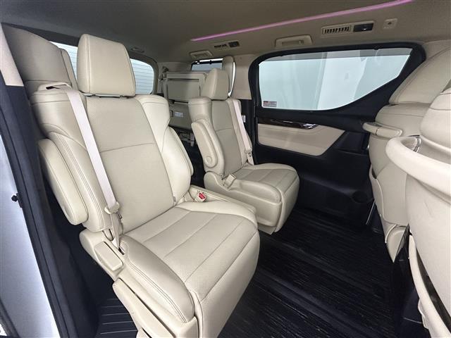 アルファードハイブリッド G 4WD・フリップダウン・純正ナビ・トヨタセーフティセンス・両側パワースライドドア・シートヒーター/エアコン・ドライブレコーダー・アダプティブクルーズコントロール・オートホールド・オートライト(16枚目)