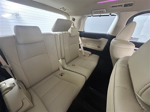 アルファードハイブリッド G 4WD・フリップダウン・純正ナビ・トヨタセーフティセンス・両側パワースライドドア・シートヒーター/エアコン・ドライブレコーダー・アダプティブクルーズコントロール・オートホールド・オートライト(17枚目)