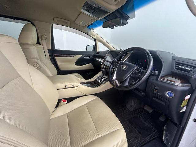 アルファードハイブリッド G 4WD・フリップダウン・純正ナビ・トヨタセーフティセンス・両側パワースライドドア・シートヒーター/エアコン・ドライブレコーダー・アダプティブクルーズコントロール・オートホールド・オートライト(43枚目)