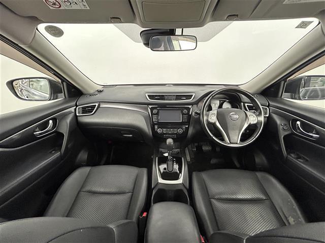 エクストレイル 20Xtt エマージェンシーブレーキパッケージ エマージェンシーブレーキ/レーンキープアシスト/ブラインドスポットモニター/メーカーナビ/アラウンドビューモニター/フルセグTV/Bluetooth/パワーバックドア/ビルトインETC/LED(5枚目)