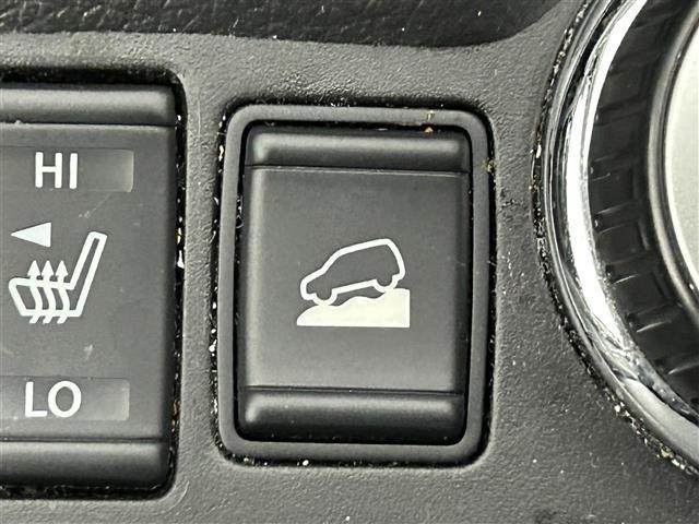 エクストレイル 20Xtt エマージェンシーブレーキパッケージ エマージェンシーブレーキ/レーンキープアシスト/ブラインドスポットモニター/メーカーナビ/アラウンドビューモニター/フルセグTV/Bluetooth/パワーバックドア/ビルトインETC/LED(12枚目)