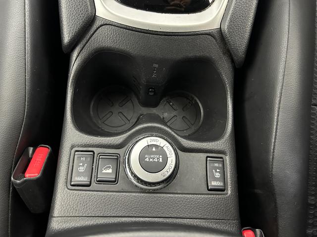 エクストレイル 20Xtt エマージェンシーブレーキパッケージ エマージェンシーブレーキ/レーンキープアシスト/ブラインドスポットモニター/メーカーナビ/アラウンドビューモニター/フルセグTV/Bluetooth/パワーバックドア/ビルトインETC/LED(37枚目)