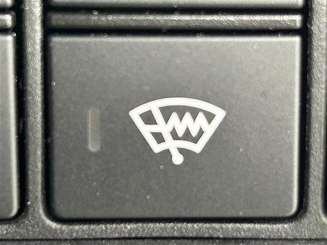 ヴェゼル e:HEV X ホンダセンシング/衝突被害軽減ブレーキ/レーンキープアシスト/レーダークルーズコントロール/踏み間違え防止装置/メーカーナビ/バックカメラ/フルセグTV//Bluetooth/ビルトインETC(11枚目)