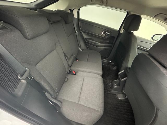 ヴェゼル e:HEV X ホンダセンシング/衝突被害軽減ブレーキ/レーンキープアシスト/レーダークルーズコントロール/踏み間違え防止装置/メーカーナビ/バックカメラ/フルセグTV//Bluetooth/ビルトインETC(17枚目)