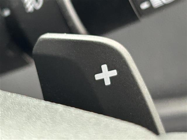 ヴェゼル ｅ：ＨＥＶ　Ｚ　・純正メモリーナビ　ＢＴ／ＵＳＢ／フルセグ・バックカメラ・ビルトインＥＴＣ・レーダークルーズコントロール・前後ドラレコ・ハーフレザーシート・シートヒーター・ワイヤレス充電・ＬＥＤヘッドライト（18枚目）