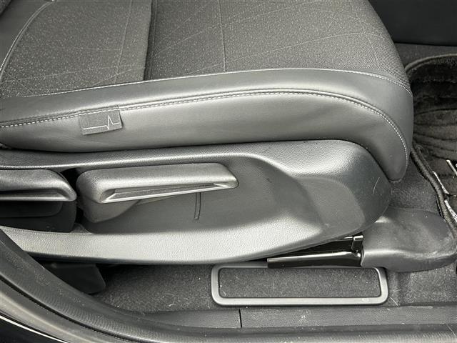 ヴェゼル ｅ：ＨＥＶ　Ｚ　・純正メモリーナビ　ＢＴ／ＵＳＢ／フルセグ・バックカメラ・ビルトインＥＴＣ・レーダークルーズコントロール・前後ドラレコ・ハーフレザーシート・シートヒーター・ワイヤレス充電・ＬＥＤヘッドライト（25枚目）