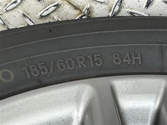 シエンタ G クエロ ・純正ナビゲーション CD/DVD/フルセグ/BT/SD/・ビルトインETC・両側パワースライドドア・デジタルインナーミラー・ステアリングヒーター・シートヒーター・純正ドライブレコーダー(35枚目)