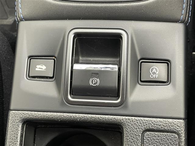 レヴォーグ 1.6GTアイサイト ・4WD・ディーラーオプションSDナビゲーション(CN-R300D) CD/DVD/SD/iPod/ワンセグ・ビルトインETC・バックカメラ・前後ドライブレコーダー(KZR-S100W)・前後ドラレコ(18枚目)