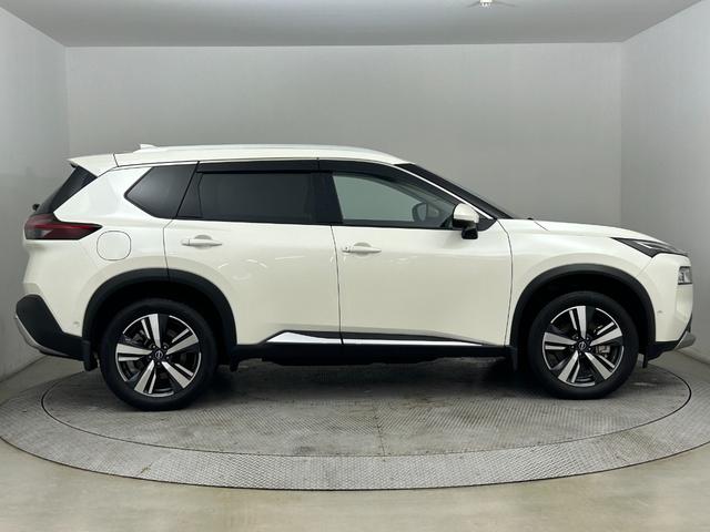 エクストレイル G e-4ORCE 衝突軽減ブレーキ/プロパイロット/全方位カメラ/純正ナビ/ディスプレイオーディオ/ドライブレコーダー/パワーシート/パワーバックドア/ETC2.0/シートヒーター/オートハイビーム/コーナーセンサー(28枚目)