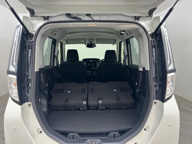 ルーミー カスタムG ・4WD・寒冷地仕様・社外ナビ・バックカメラ・ETC・衝突軽減ブレーキ・レーダークルーズコントロール・パーキングソナー・ワイパーデアイサー・両側パワースライドドア・純正AW・LEDヘッドライト(18枚目)