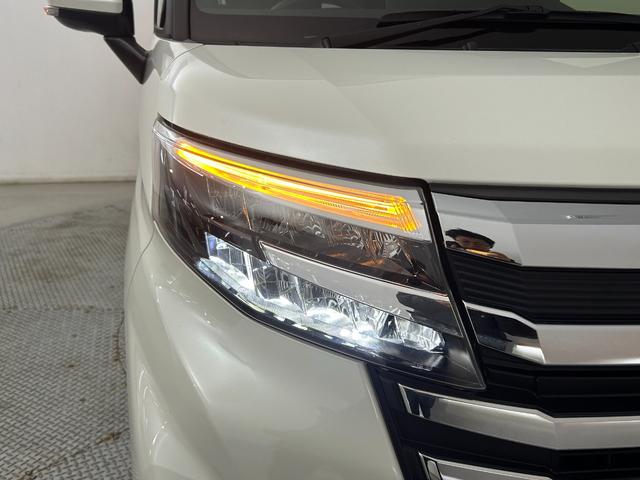 ルーミー カスタムG ・4WD・寒冷地仕様・社外ナビ・バックカメラ・ETC・衝突軽減ブレーキ・レーダークルーズコントロール・パーキングソナー・ワイパーデアイサー・両側パワースライドドア・純正AW・LEDヘッドライト(19枚目)