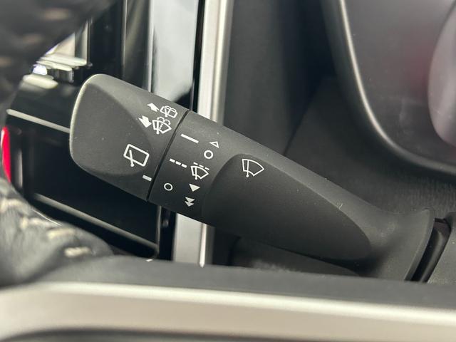 ルーミー カスタムG ・4WD・寒冷地仕様・社外ナビ・バックカメラ・ETC・衝突軽減ブレーキ・レーダークルーズコントロール・パーキングソナー・ワイパーデアイサー・両側パワースライドドア・純正AW・LEDヘッドライト(28枚目)