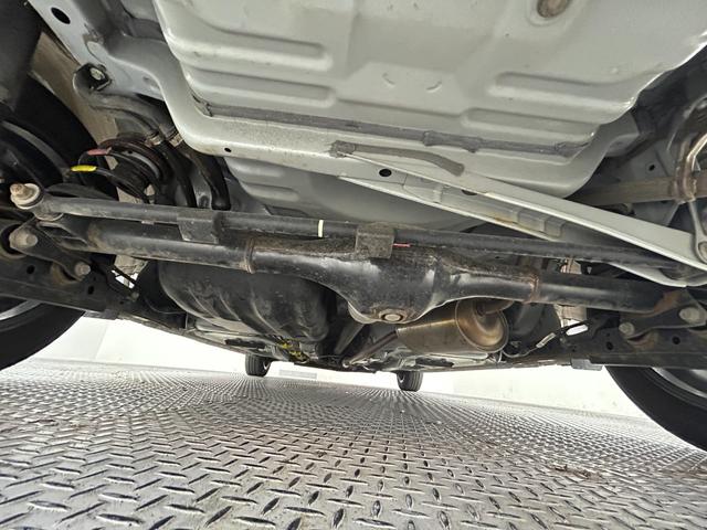 ルーミー カスタムG ・4WD・寒冷地仕様・社外ナビ・バックカメラ・ETC・衝突軽減ブレーキ・レーダークルーズコントロール・パーキングソナー・ワイパーデアイサー・両側パワースライドドア・純正AW・LEDヘッドライト(61枚目)