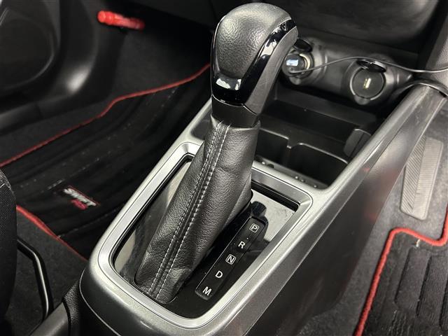 スイフト ハイブリッドＲＳ　外足回り／エンジンスターター／ドラレコ／カロッツェリアＤＡ／ＣＤ＋ＤＶＤ＋ＢＴ／バックカメラ／ビルトインＥＴＣ／カロッツェリアサブウーファー／ＪＢＬクロスオーバーネットワーク／外ＬＥＤルームランプ（13枚目）