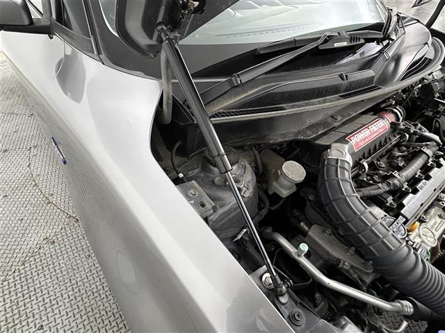 スイフト ハイブリッドＲＳ　外足回り／エンジンスターター／ドラレコ／カロッツェリアＤＡ／ＣＤ＋ＤＶＤ＋ＢＴ／バックカメラ／ビルトインＥＴＣ／カロッツェリアサブウーファー／ＪＢＬクロスオーバーネットワーク／外ＬＥＤルームランプ（41枚目）