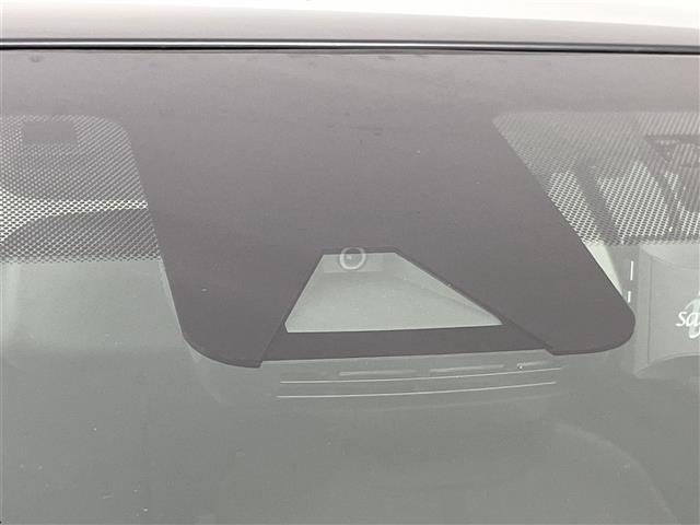 ヤリスクロス ハイブリッドZ ワンオーナー/純正メモリナビ/ハーフレザーシート/前後ドライブレコーダー/アダプティブクルーズコントロール/バックカメラ/前席シートヒーター/前後コーナーセンサー/ビルトインETC(2枚目)