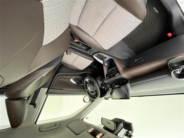 ヤリスクロス ハイブリッドZ ワンオーナー/純正メモリナビ/ハーフレザーシート/前後ドライブレコーダー/アダプティブクルーズコントロール/バックカメラ/前席シートヒーター/前後コーナーセンサー/ビルトインETC(27枚目)