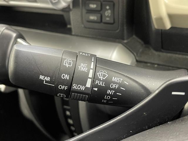 納車前に内外装のクリーニングをいたします。各種コーティング（別途有料）もご用意しておりますので、是非ご相談ください。