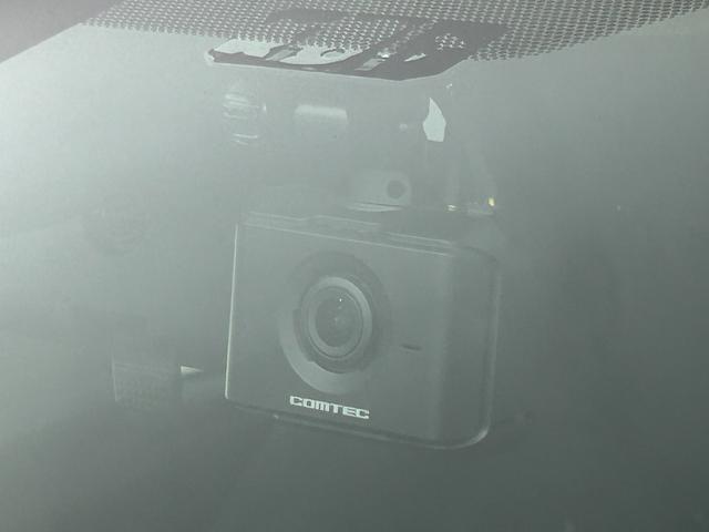 アクア Ｘ　寒冷地／夏冬タイヤ／１０．５インチディスプレイオーディオ（コネクティッドナビ）／Ｍｉｒａｃａｓｔ／Ｂｌｕｅｔｏｏｔｈ／バックカメラ／ステアリングスイッチ／ビルトインＥＴＣ／ドラレコ前後／ＡＣ１００Ｖ（6枚目）