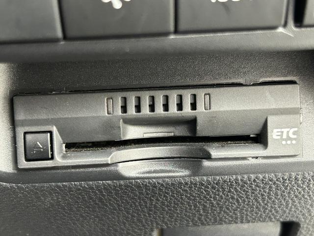 アクア Ｘ　寒冷地／夏冬タイヤ／１０．５インチディスプレイオーディオ（コネクティッドナビ）／Ｍｉｒａｃａｓｔ／Ｂｌｕｅｔｏｏｔｈ／バックカメラ／ステアリングスイッチ／ビルトインＥＴＣ／ドラレコ前後／ＡＣ１００Ｖ（9枚目）