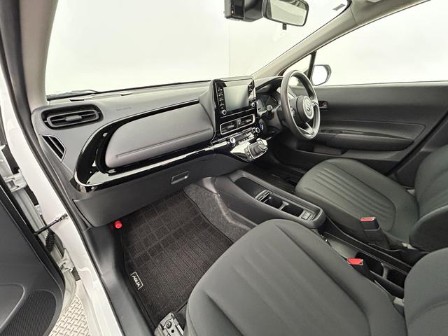 アクア Ｘ　寒冷地／夏冬タイヤ／１０．５インチディスプレイオーディオ（コネクティッドナビ）／Ｍｉｒａｃａｓｔ／Ｂｌｕｅｔｏｏｔｈ／バックカメラ／ステアリングスイッチ／ビルトインＥＴＣ／ドラレコ前後／ＡＣ１００Ｖ（43枚目）