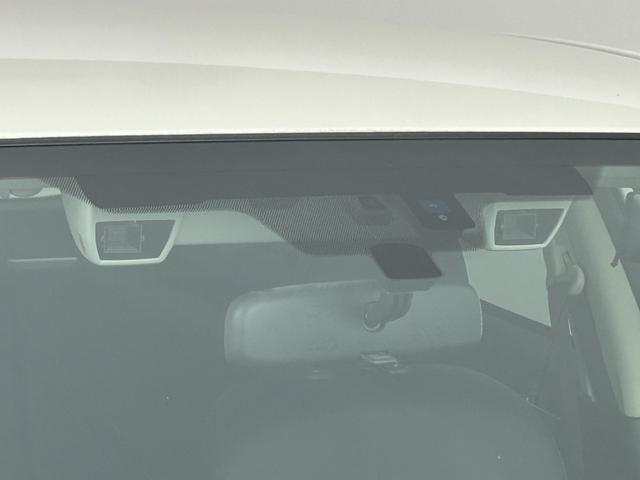 インプレッサスポーツ 2.0iアイサイト アイサイト/アダプティブクルーズコントロール/パワーシート/シートヒーター/パナソニックナビ/フルセグTV&BT/バックカメラ/ETC/スマートキー/ドライブレコーダー/横滑り防止機能/オートライト(5枚目)