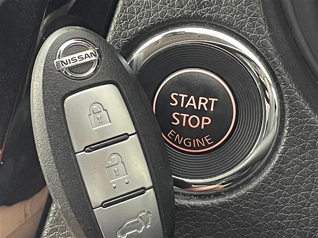 エクストレイル オーテック　ｉパッケージ　プロパイロット／エマージェンシーブレーキ／レーンキープアシスト／レーダークルーズコントロール／ブラインドスポットモニター／メーカーナビ／全方位カメラ／フルセグＴＶ／Ｂｌｕｅｔｏｏｔｈ／ビルトインＥＴＣ（27枚目）