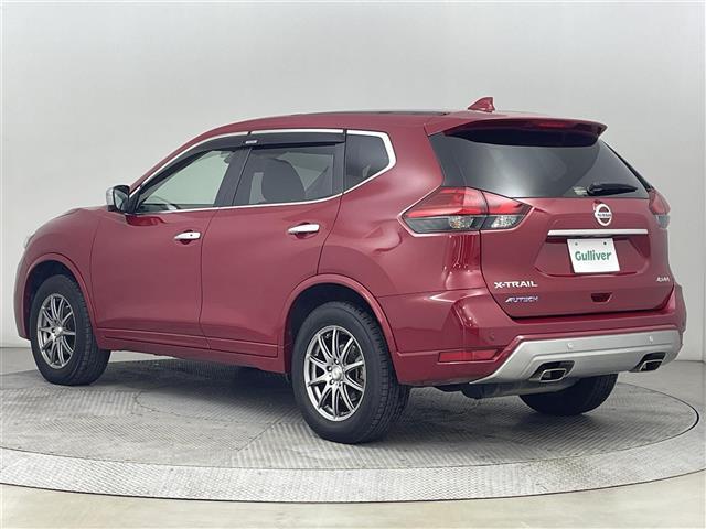 エクストレイル オーテック　ｉパッケージ　プロパイロット／エマージェンシーブレーキ／レーンキープアシスト／レーダークルーズコントロール／ブラインドスポットモニター／メーカーナビ／全方位カメラ／フルセグＴＶ／Ｂｌｕｅｔｏｏｔｈ／ビルトインＥＴＣ（43枚目）