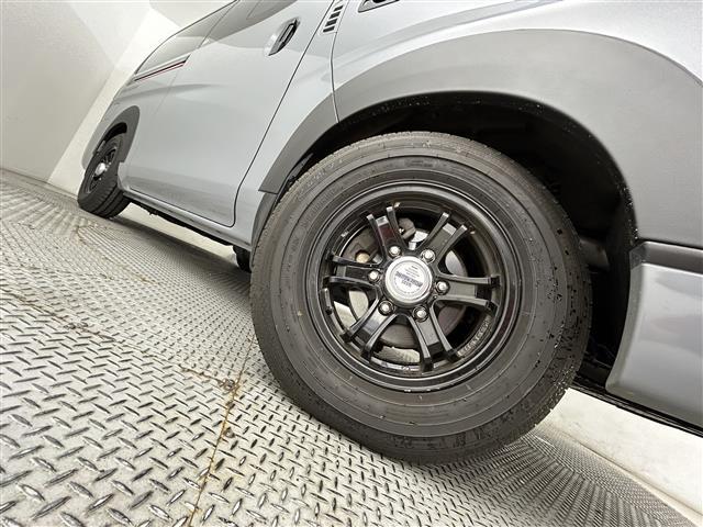ＮＶ３５０キャラバンバン プレミアムＧＸロングブラックギア　４ＷＤ・全方位カメラ・社外フローティングナビ・バックカメラ・フルセグＴＶ・ＥＴＣ・片側パワスラ・社外フロアマット・ＬＥＤヘッドライト・オートライト・センターデフロック・横滑り防止・プッシュスタート（37枚目）