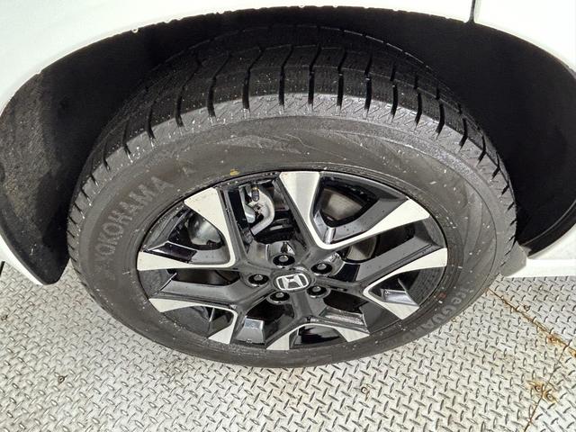 ＺＲ－Ｖ Ｚ　寒冷地仕様／メーカーナビ／衝突軽減ブレーキ／全方位カメラ／シートヒーター／ステアリングヒーター／アダプティブクルーズコントロール／パワーシート／パワーバックドア／ＥＴＣ／ＢＯＳＥスピーカー／フルセグ（29枚目）