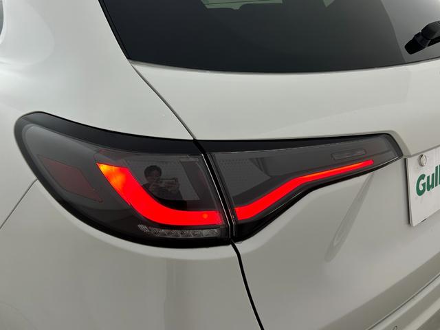 ＺＲ－Ｖ Ｚ　寒冷地仕様／メーカーナビ／衝突軽減ブレーキ／全方位カメラ／シートヒーター／ステアリングヒーター／アダプティブクルーズコントロール／パワーシート／パワーバックドア／ＥＴＣ／ＢＯＳＥスピーカー／フルセグ（30枚目）