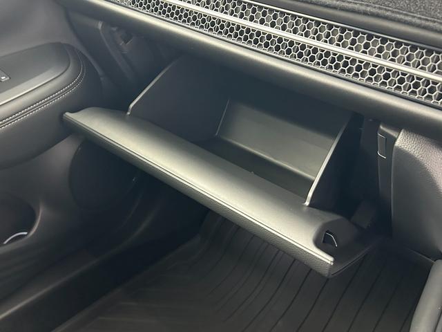 ＺＲ－Ｖ Ｚ　寒冷地仕様／メーカーナビ／衝突軽減ブレーキ／全方位カメラ／シートヒーター／ステアリングヒーター／アダプティブクルーズコントロール／パワーシート／パワーバックドア／ＥＴＣ／ＢＯＳＥスピーカー／フルセグ（53枚目）