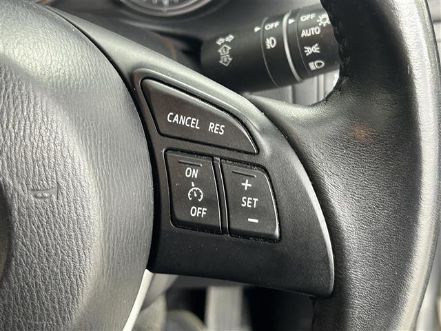 ＣＸ－５ ２０Ｓ　クラリオン２ＤＩＮオーディオ／ＣＤ＋ＵＳＢ／ステアリングスイッチ／ドライブレコーダー前方／スマートシティブレーキサポート／リアビークルモニタリングシステム／キセノンライト／フォグランプ／純正１７ＡＷ（9枚目）